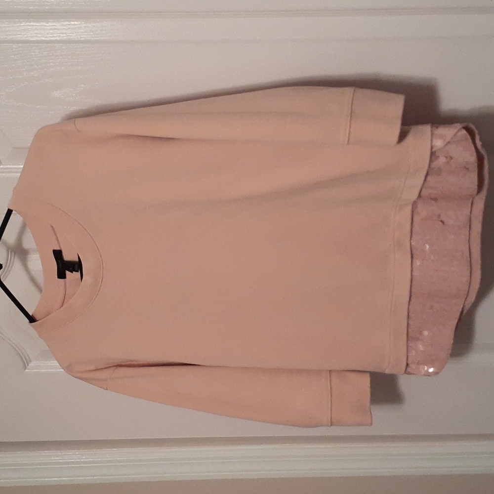 🔥Sale🔥 J. Crew - Pink sweatshirt with sequins